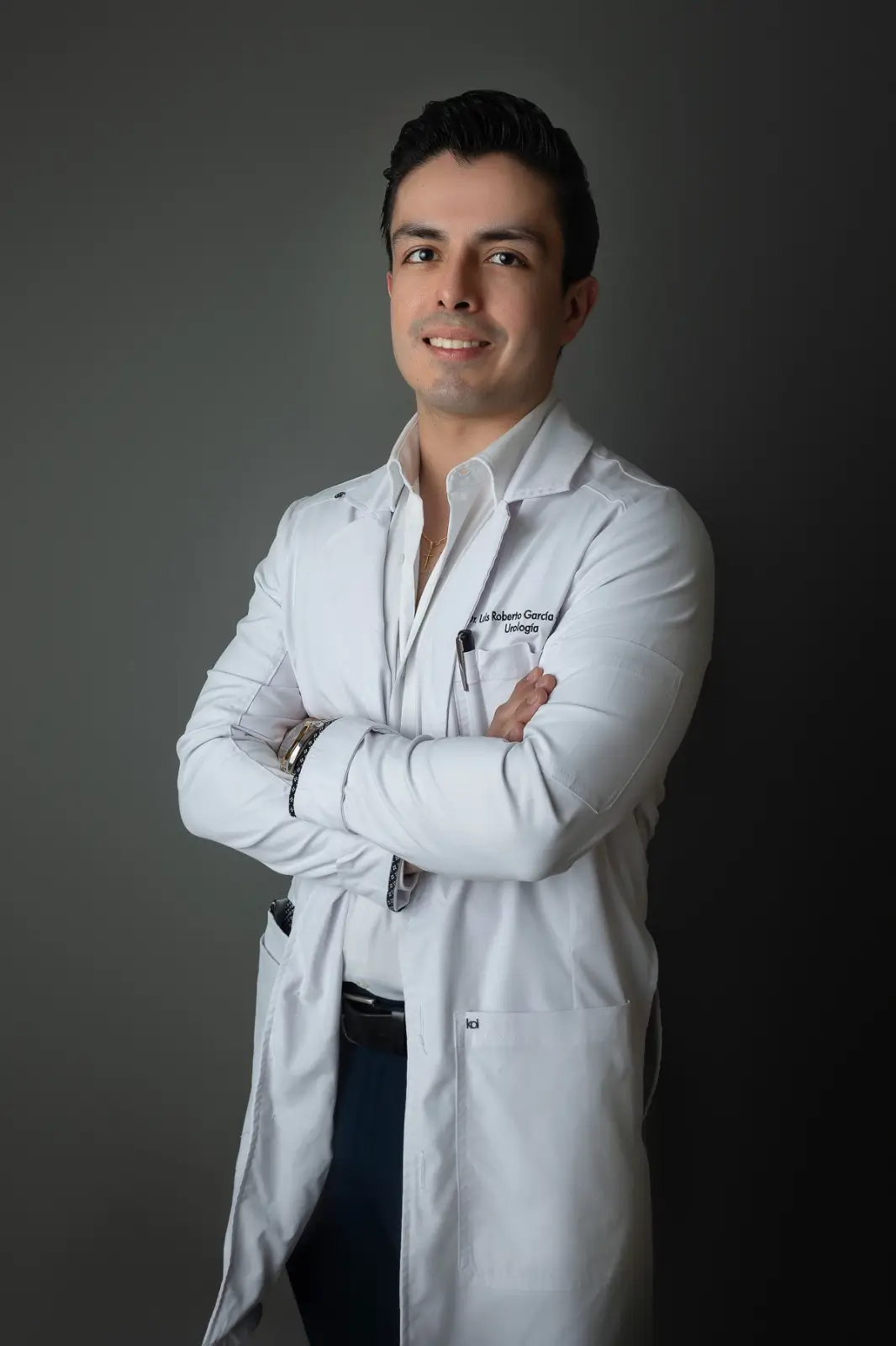 Dr. Luis Roberto García Chairez, Cirujano Urólogo especialista en HOLEP en Monterrey